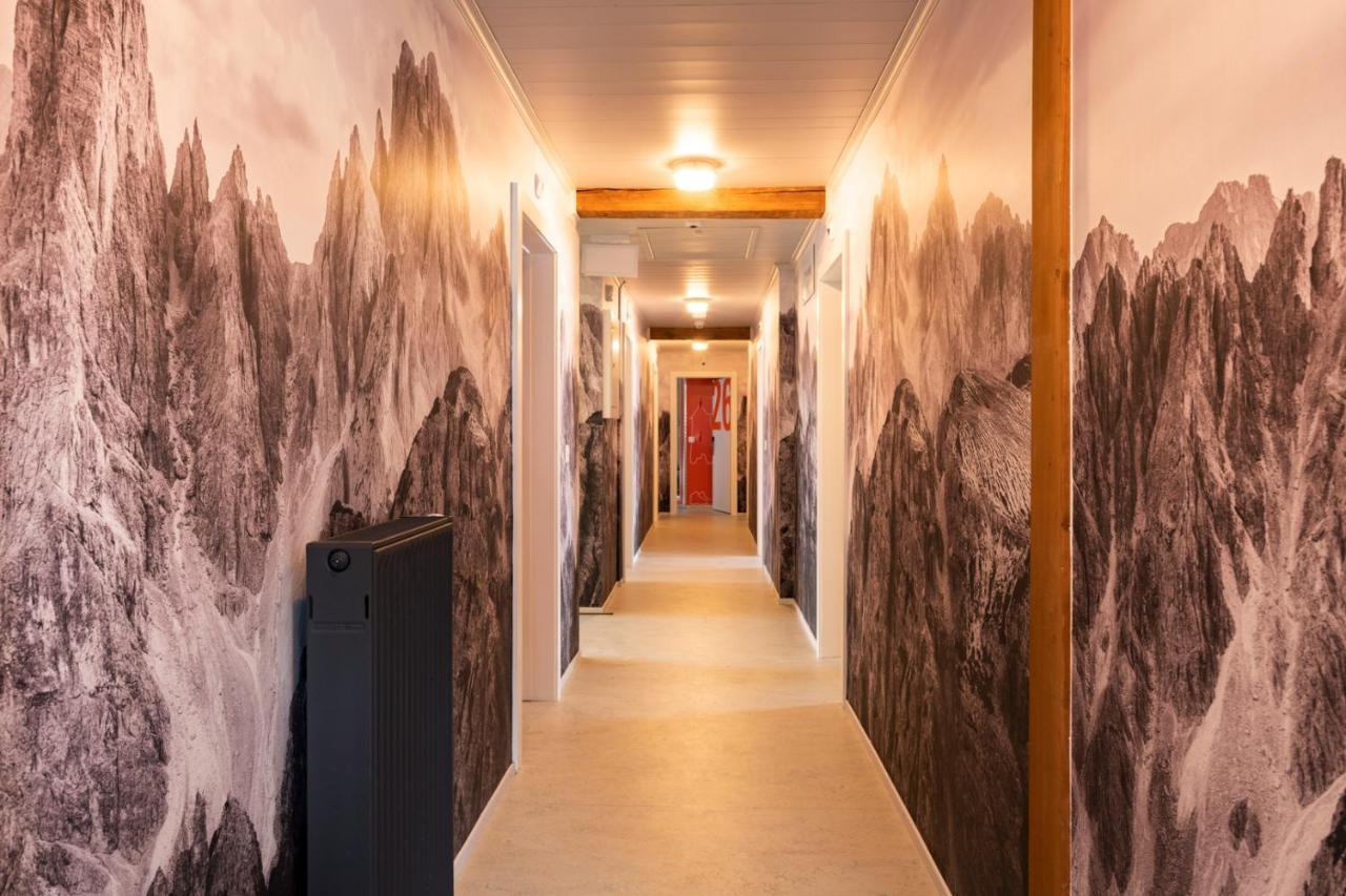 Peanut Mountain Lodge & Le Communal فال دي ليز المظهر الخارجي الصورة